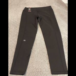 NWT LARGE VS SPORT LEGGINGS